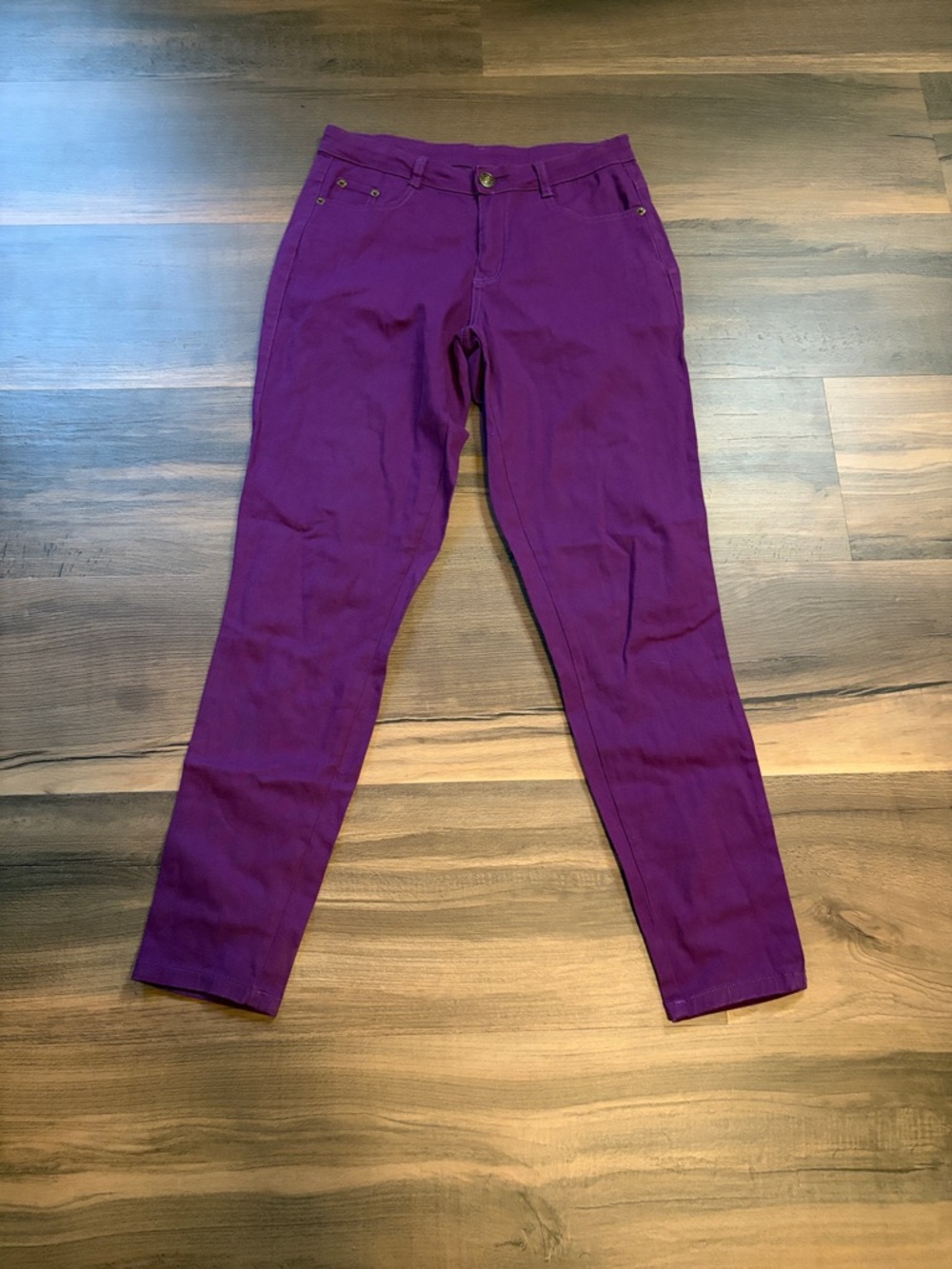 Womens Vibrant Purple Straight Leg Jeans Size Medium
